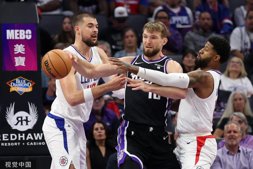 亚洲球员在 亚洲球员在