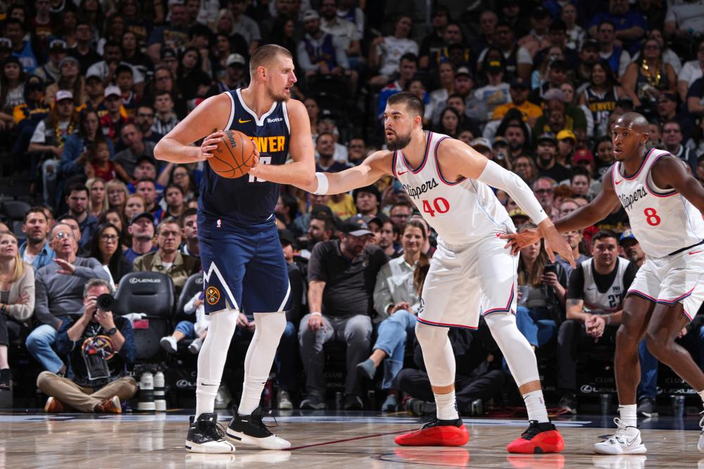 运动员退役 运动员退役