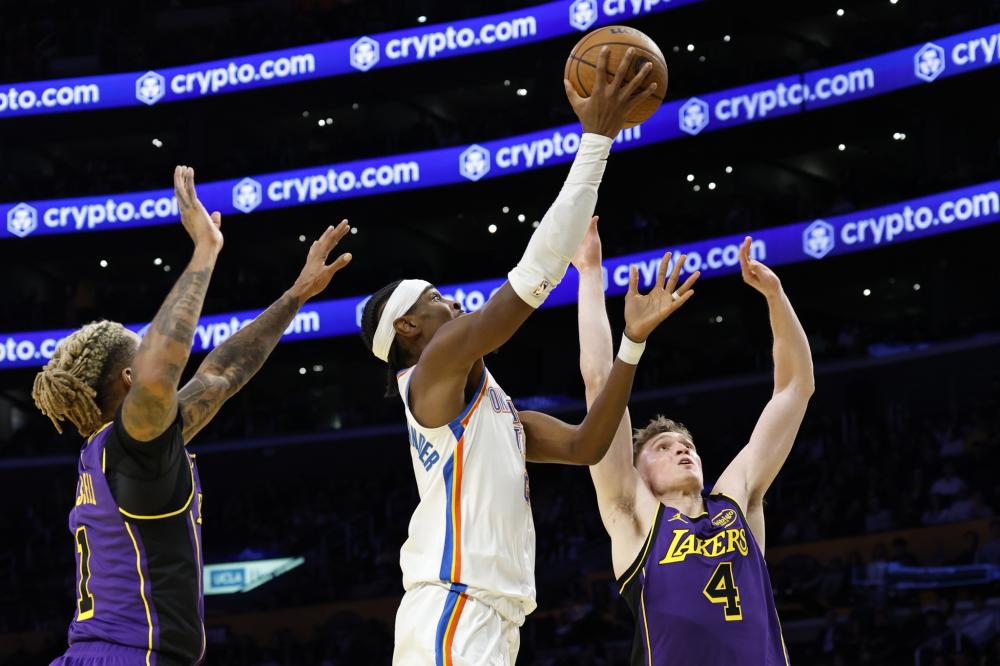 更是对他们 更是对他们