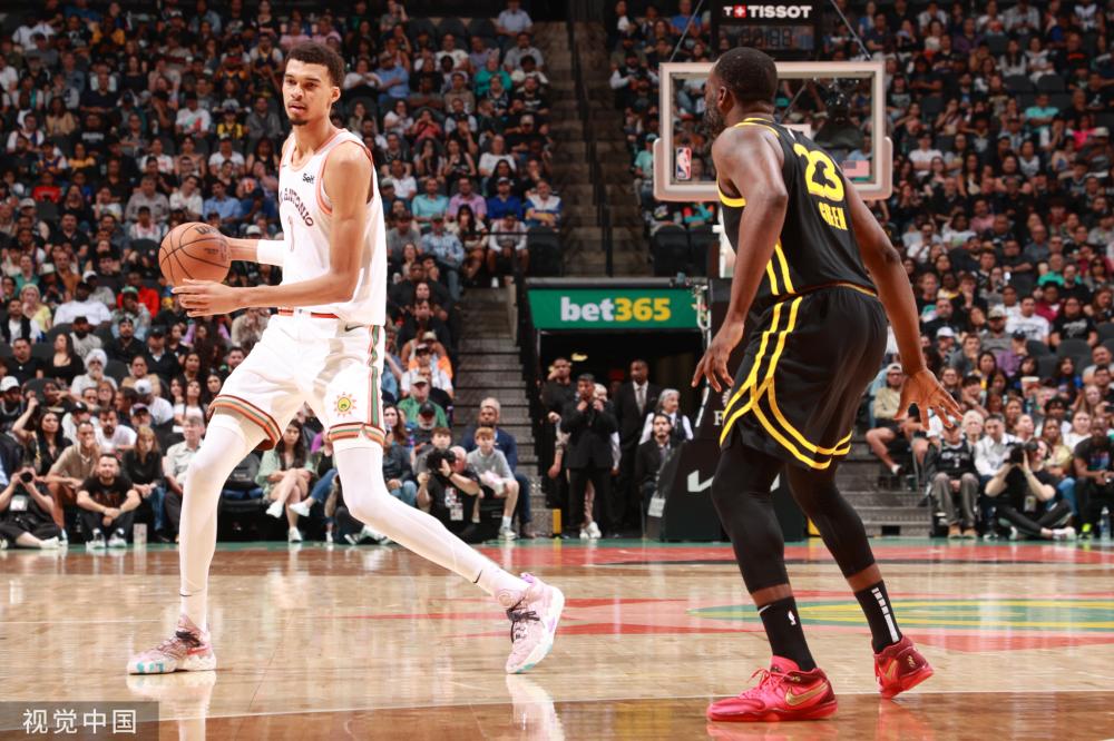 丹麦羽毛球公开赛：扭转胜日本对手 骆建佑晋级下一圈