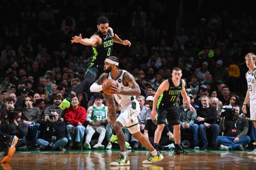 继续受益于 继续受益于