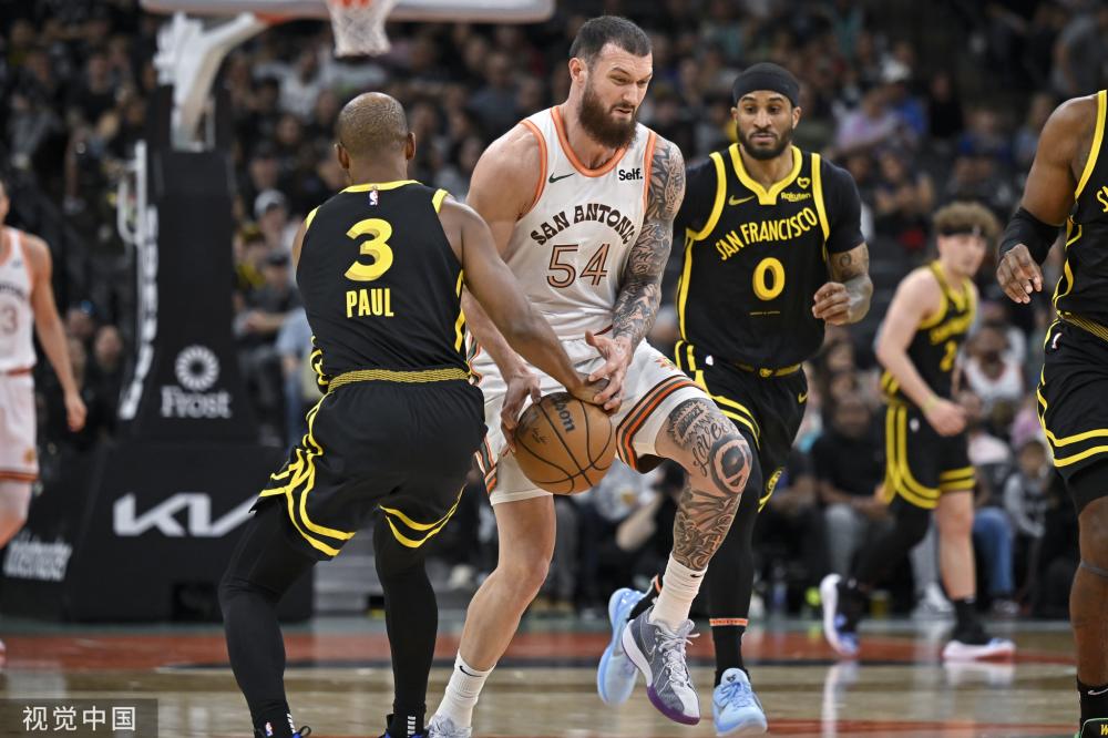 士在最后关 士在最后关