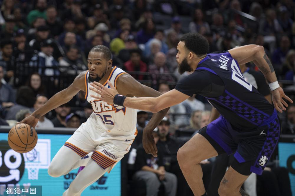 亿美元收入 亿美元收入